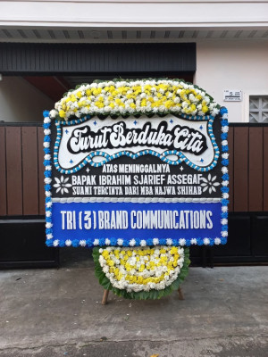 Papan Bunga Duka di Bonebone